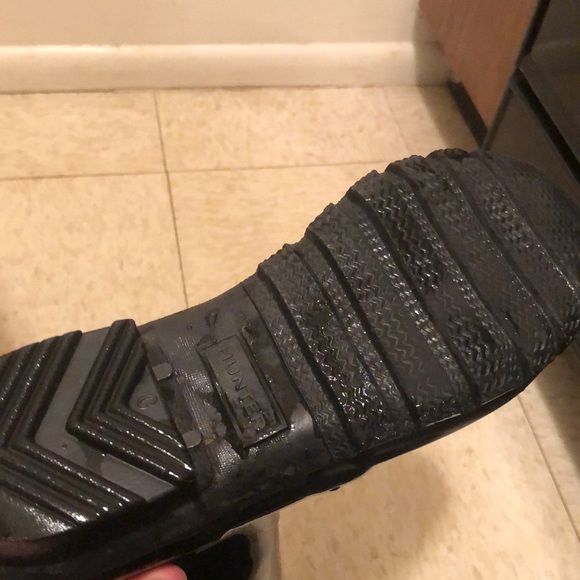 Women's glossy black tall Hunter rain boots - Picture 5 of 5